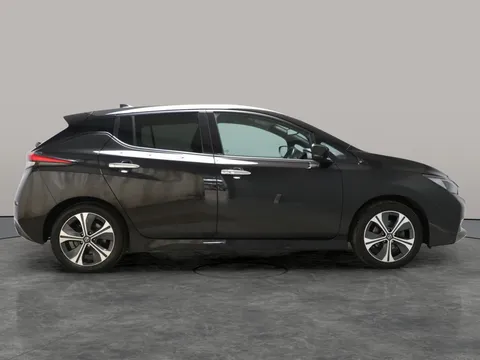 Thumbnail image for the Nissan LEAF 40kWh N-Connecta