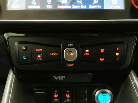 Thumbnail image for the Nissan LEAF 40kWh N-Connecta