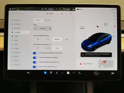Thumbnail image for the Tesla Model 3 (Dual Motor) Long Range   4WDE