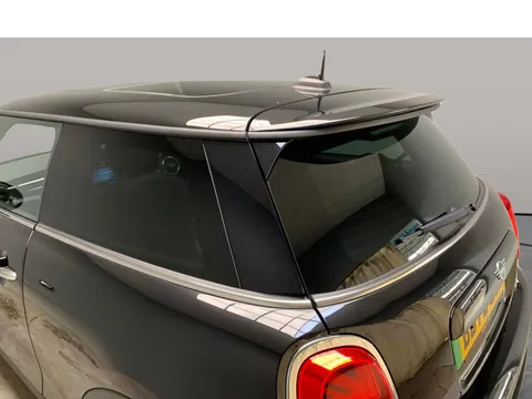 Thumbnail image for the Mini Electric Hatch Cooper SE 32.6kWh Level 3