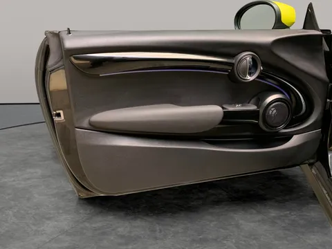 Thumbnail image for the Mini Electric Hatch Cooper SE 32.6kWh Level 3