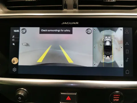 Thumbnail image for the Jaguar I-Pace 400 90kWh SE   4WD