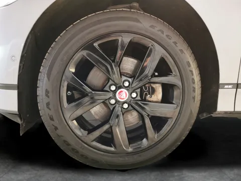 Thumbnail image for the Jaguar I-Pace 400 90kWh SE   4WD