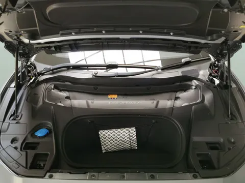 Thumbnail image for the Jaguar I-Pace 400 90kWh SE   4WD