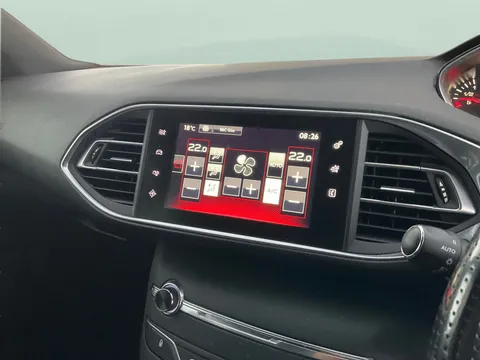 Thumbnail image for the Peugeot 308 1.6 BlueHDi GT Line