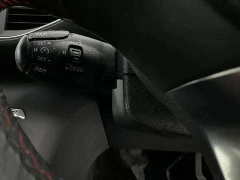 Thumbnail image for the Peugeot 308 1.6 BlueHDi GT Line