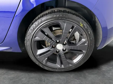 Thumbnail image for the Peugeot 308 1.6 BlueHDi GT Line