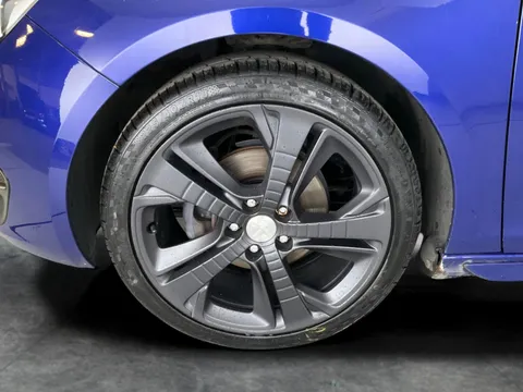 Thumbnail image for the Peugeot 308 1.6 BlueHDi GT Line