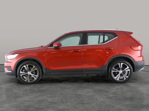 Thumbnail image for the Volvo XC40 1.5h T5 Twin Engine Recharge 10.7kWh Inscription Pro   Plug-in