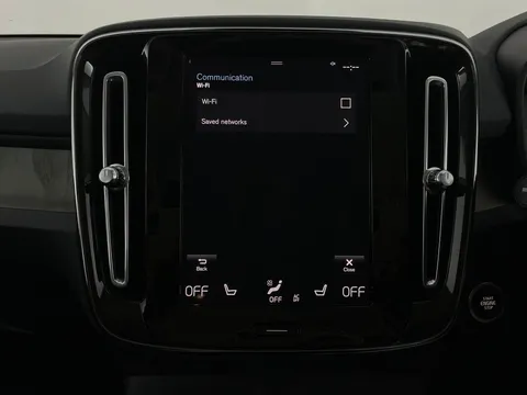 Thumbnail image for the Volvo XC40 1.5h T5 Twin Engine Recharge 10.7kWh Inscription Pro   Plug-in