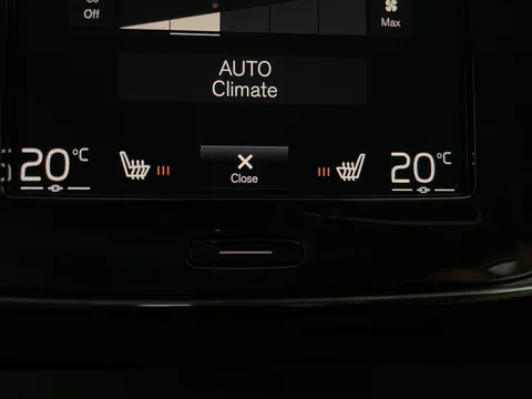 Thumbnail image for the Volvo XC40 1.5h T5 Twin Engine Recharge 10.7kWh Inscription Pro   Plug-in