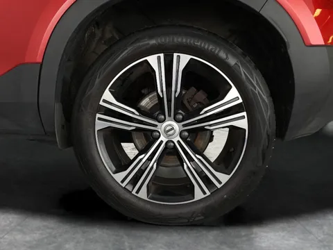 Thumbnail image for the Volvo XC40 1.5h T5 Twin Engine Recharge 10.7kWh Inscription Pro   Plug-in