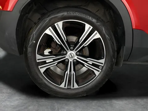 Thumbnail image for the Volvo XC40 1.5h T5 Twin Engine Recharge 10.7kWh Inscription Pro   Plug-in
