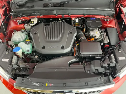 Thumbnail image for the Volvo XC40 1.5h T5 Twin Engine Recharge 10.7kWh Inscription Pro   Plug-in
