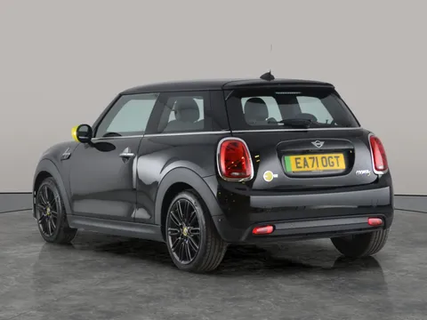 Thumbnail image for the Mini Electric Hatch Cooper SE 32.6kWh Level 2