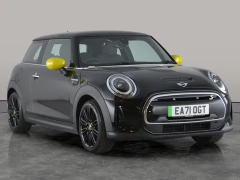 Thumbnail image for the Mini Electric Hatch Cooper SE 32.6kWh Level 2