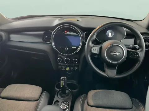 Thumbnail image for the Mini Electric Hatch Cooper SE 32.6kWh Level 2