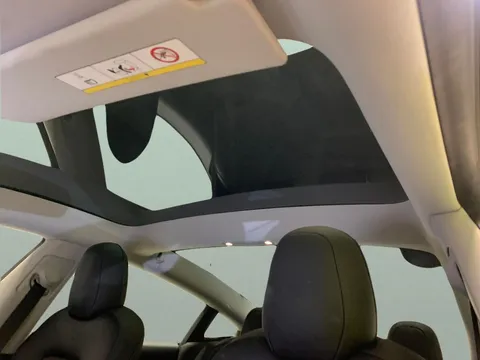 Thumbnail image for the Tesla Model 3 (Dual Motor) Long Range   4WDE