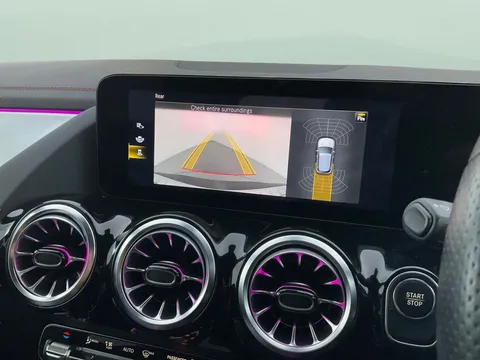 Thumbnail image for the Mercedes-Benz Eqa EQA 350 66.5kWh AMG Line   4MATIC