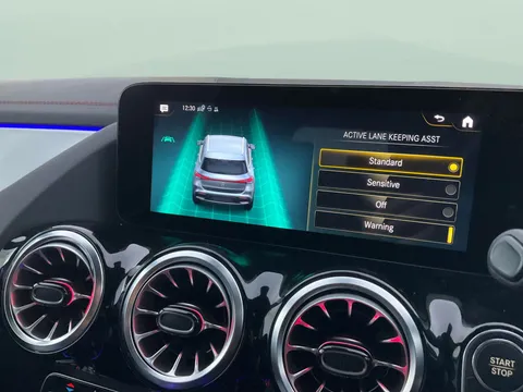 Thumbnail image for the Mercedes-Benz Eqa EQA 350 66.5kWh AMG Line   4MATIC
