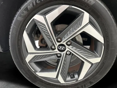 Thumbnail image for the Hyundai Tucson 1.6 h T-GDi Ultimate