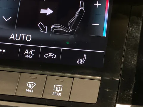 Thumbnail image for the Audi E-Tron 55 Technik   quattro 95kWh (11kW Charger)