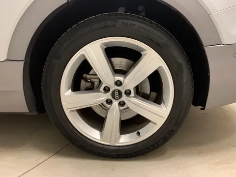 Thumbnail image for the Audi E-Tron 55 Technik   quattro 95kWh (11kW Charger)