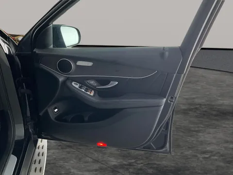 Thumbnail image for the Mercedes-Benz GLC 2.0 GLC220d AMG Line   G-Tronic+ 4MATIC
