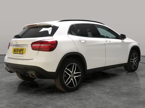 Thumbnail image for the Mercedes-Benz Gla 1.6 GLA180 Urban Edition