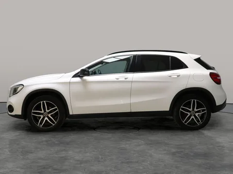 Thumbnail image for the Mercedes-Benz Gla 1.6 GLA180 Urban Edition