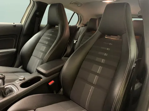 Thumbnail image for the Mercedes-Benz Gla 1.6 GLA180 Urban Edition