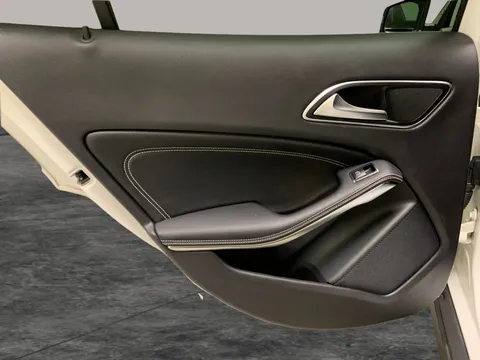 Thumbnail image for the Mercedes-Benz Gla 1.6 GLA180 Urban Edition