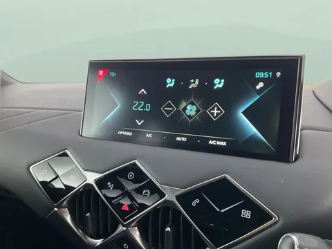 Thumbnail image for the Ds Automobiles Ds 3 Crossback E-TENSE 50kWh Ultra Prestige Crossback
