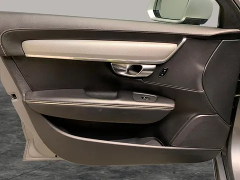 Thumbnail image for the Volvo S90 2.0 D4 R-Design Pro