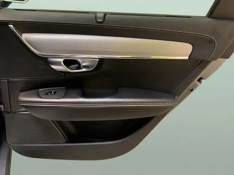 Thumbnail image for the Volvo S90 2.0 D4 R-Design Pro