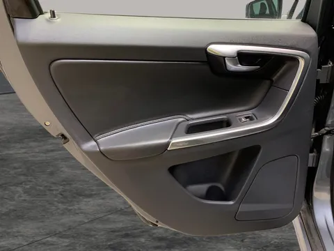 Thumbnail image for the Volvo XC60 2.0 D4 SE Nav