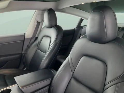 Thumbnail image for the Tesla Model 3 Standard Range Plus   RWD