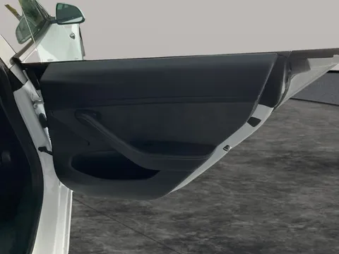 Thumbnail image for the Tesla Model 3 Standard Range Plus   RWD