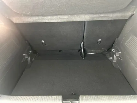 Thumbnail image for the Vauxhall Crossland X 1.2 Griffin