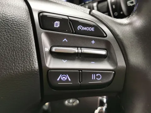 Thumbnail image for the Hyundai Kona 1.0 T-GDi MHEV SE Connect