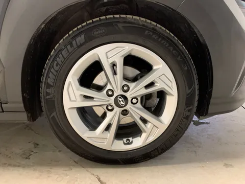 Thumbnail image for the Hyundai Kona 1.0 T-GDi MHEV SE Connect