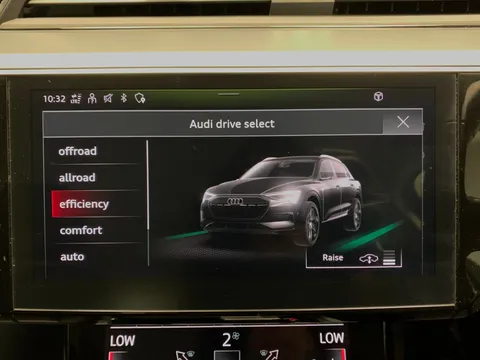 Thumbnail image for the Audi E-Tron 55 Technik   quattro 95kWh (11kW Charger)