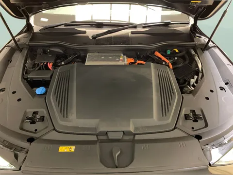 Thumbnail image for the Audi E-Tron 55 Technik   quattro 95kWh (11kW Charger)