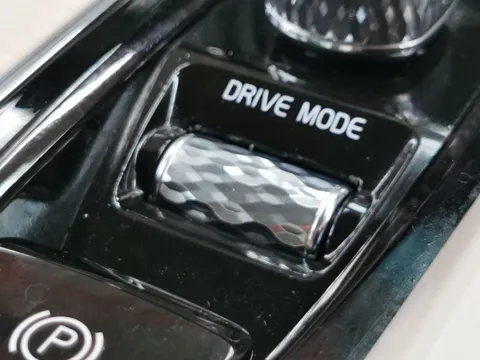 Thumbnail image for the Volvo XC60 2.0 D4 Momentum