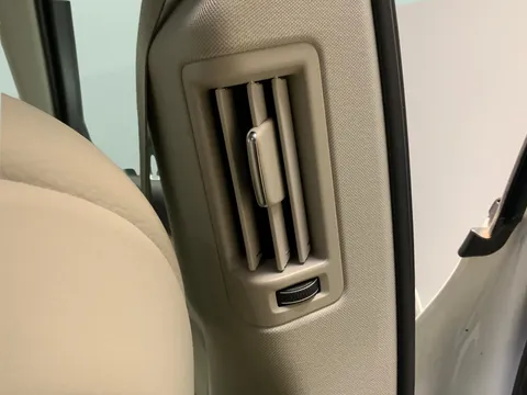 Thumbnail image for the Volvo XC60 2.0 D4 Momentum