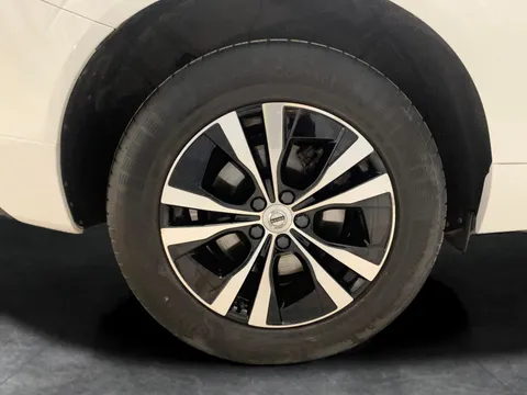 Thumbnail image for the Volvo XC60 2.0 D4 Momentum