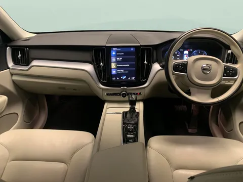 Thumbnail image for the Volvo XC60 2.0 D4 Momentum