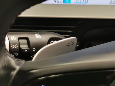 Thumbnail image for the Hyundai Ioniq 5 58kWh SE Connect