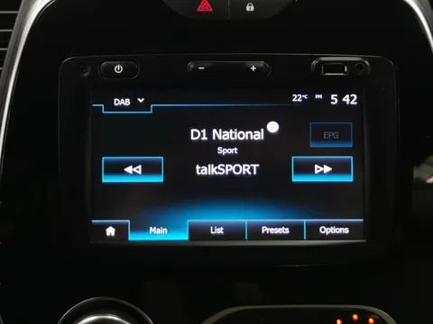 Thumbnail image for the Renault Captur 0.9 TCe ENERGY Dynamique S Nav