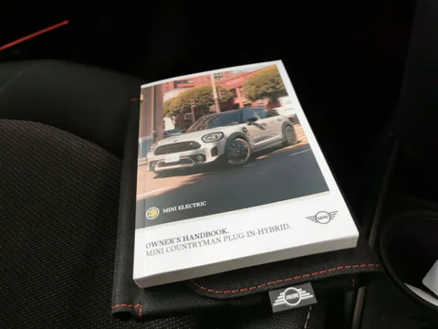 Thumbnail image for the Mini Countryman 1.5 10kWh Cooper SE Classic   Plug-in  ALL4